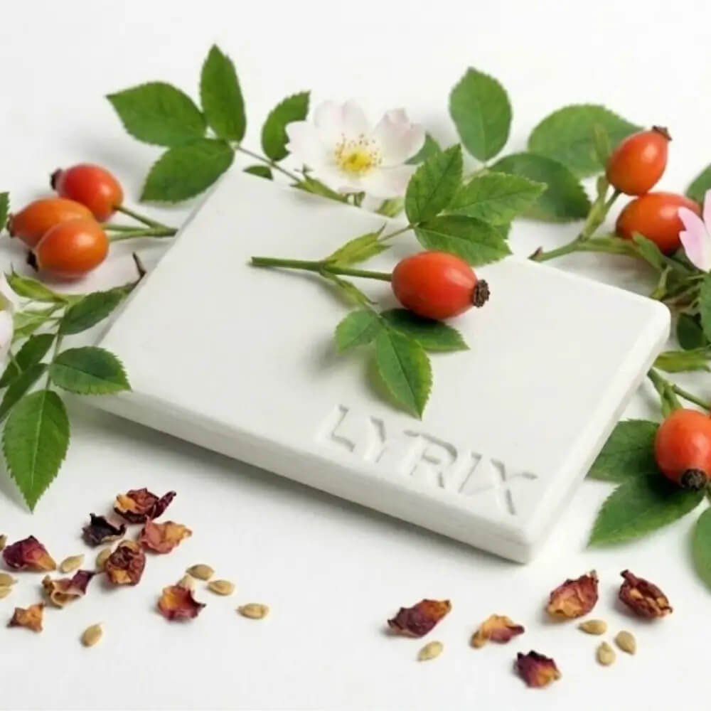 aromatizador_natural_rosa_mosqueta_whiteauto_Chile_Lyrix